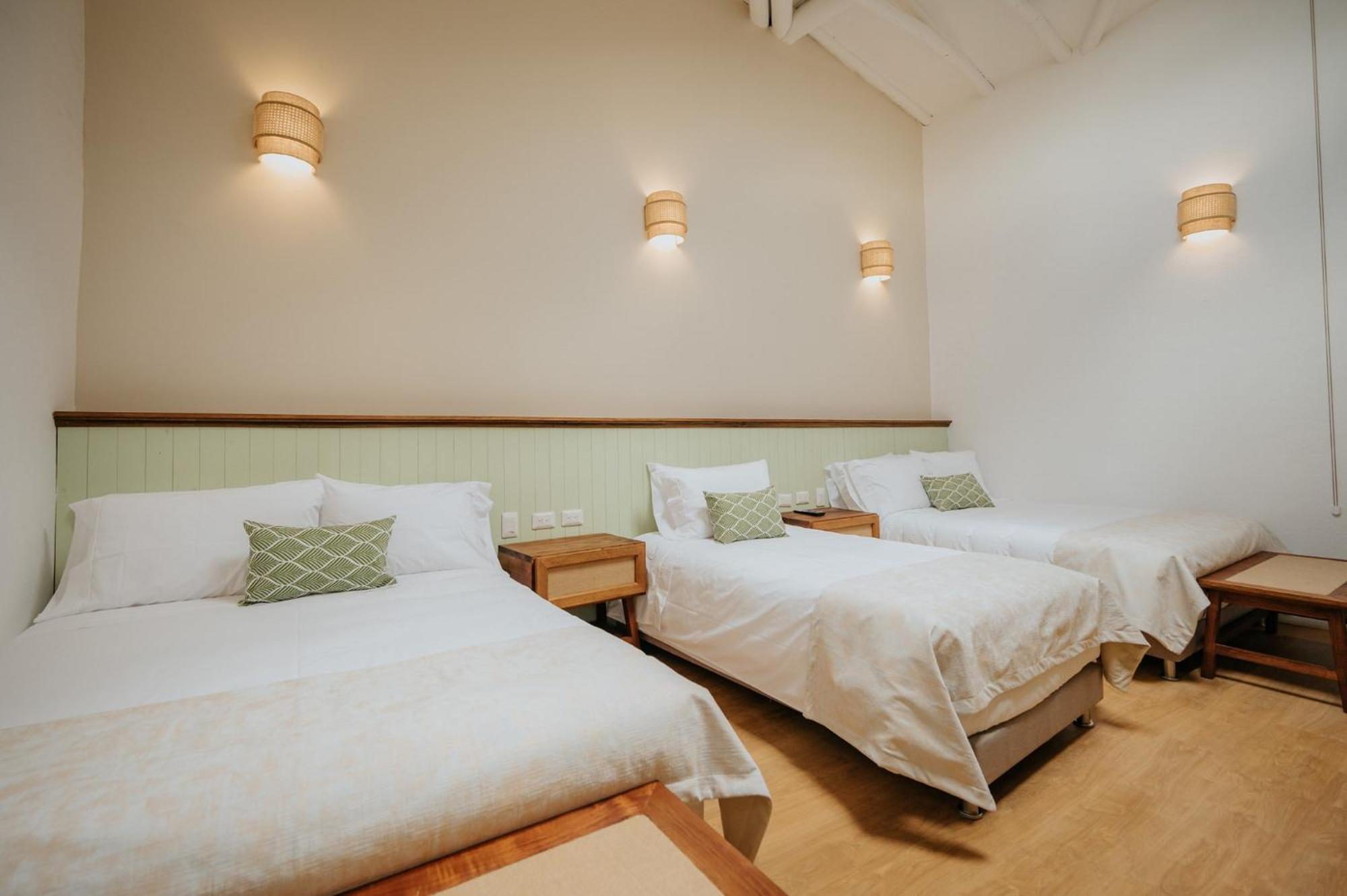 Hotel La Corada Вилья-де-Лейва Экстерьер фото